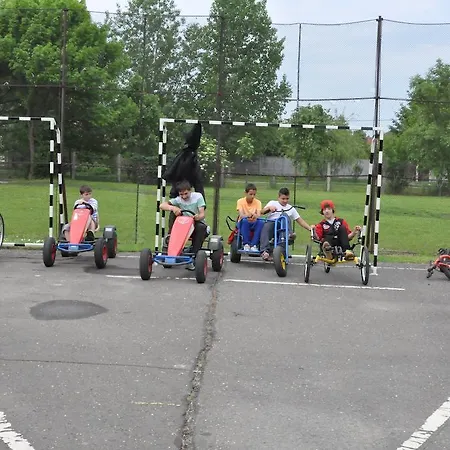 Piknik Park Szabadido Kozpont *